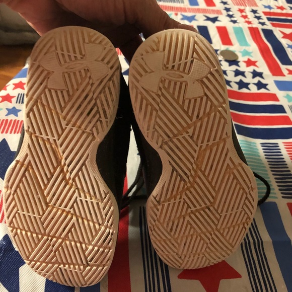 Toddler steph curry shoes - Picture 3 of 7